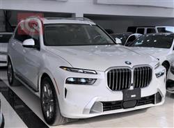 بی ئێم دەبڵیو X7